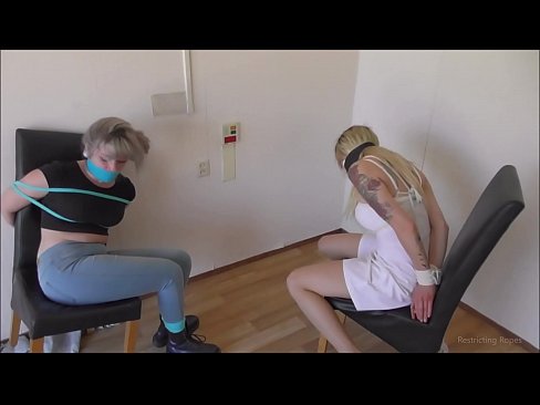 ❤️ Asılı / bağlanmış və ağzı bağlanmış / çətinlik içində olan qız ❤ Porno fb az.pornpictureshq.ru